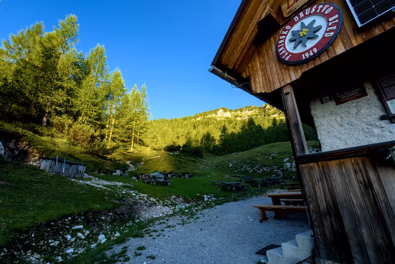 Blejska koča na Lipanci.