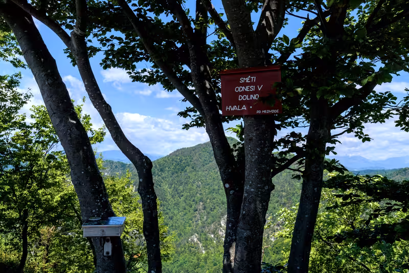 Signs at Grmada.